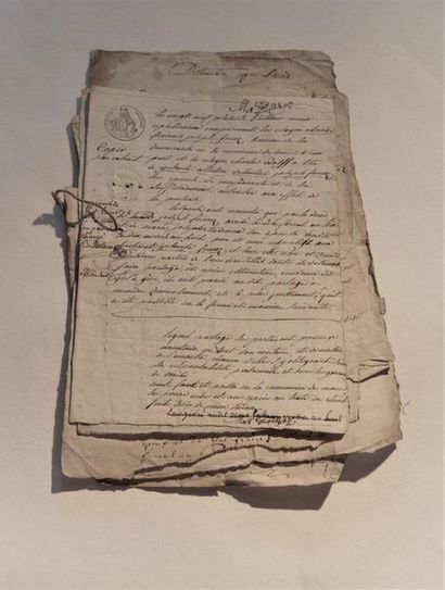null (D) 7 documents: Copy of notarial deed Concerning a partition, Three dry and...