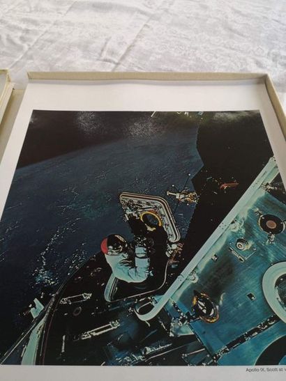 null BIENNE, OMEGA NASA, RARE Coffret commémoratif de la mission Apollo XI, 1969....