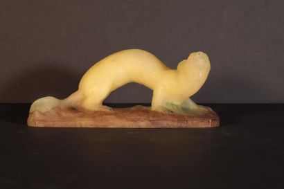 null AMALRIC WALTER (1870-1959)
Sculpture animalière représentant une hermine en...
