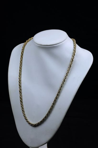 null Collier en or jaune et blanc 18K maille corde vénitienne ; longueur : 60 cm,...