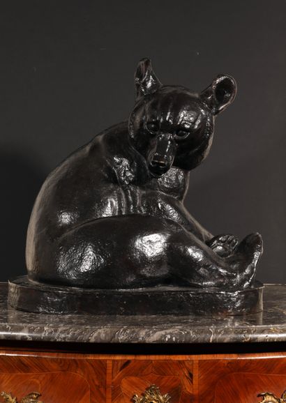  Irénée ROCHARD (1906-1984)
Sculpture en bronze à patine foncée noire nuancée figurant...