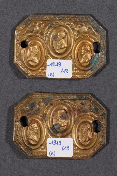 null 
Pair of octagonal shaped flagpole plates in deep drawn brass. Decorated with...