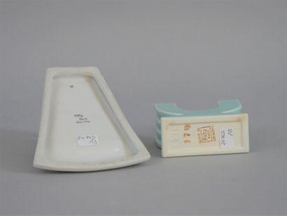 null House ROBJ. Set of a soap dish and a small double vase in porcelain. Dim: 13...