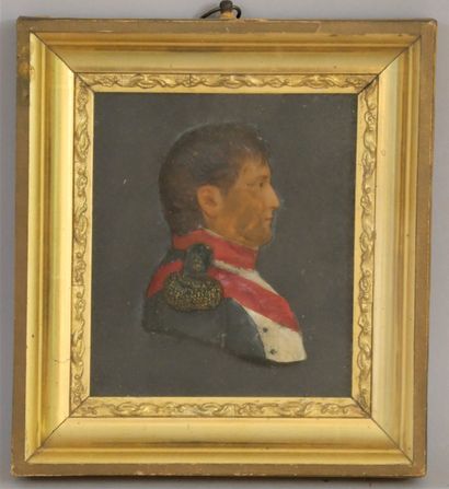 null Profil en buste de Napoléon Bonaparte, en cire. Epoque Napoléon III. Dim : 14,5...