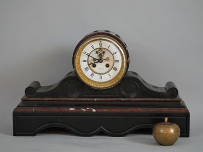 null 
Mantelpiece composed of a blind clock, dial signed DOUNIAU à Fourmiles in black...