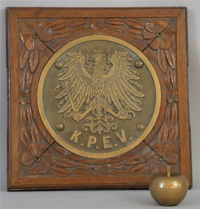 null Plaque des chemins de fer impériaux prussiens en bronze doré à motif de l'aigle...