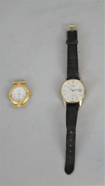 null Lot de deux montres, une de dame de « Patrick Arnaud » en métal doré et

une...