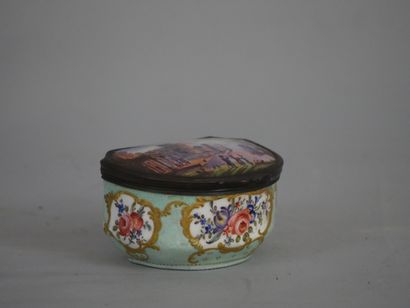 null Painted porcelain snuffbox decorated on the lid with a harbour scene and bouquets...