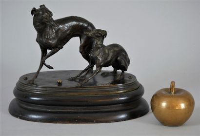null Pierre Jules MENE (1810-1879) Couple of greyhounds with a ball. Multpiped edition...