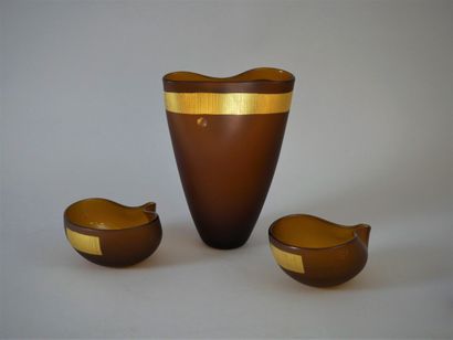 null Noverto MORETTI (1961) and SALVIATI, model Pïzzicati. Vase and two bowls in...