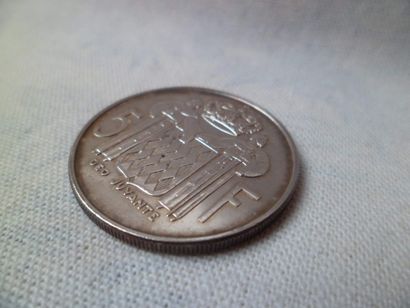 null Monnaie de 5 Francs 1966 Rainier III - ARGENT 835 - Diamètre de 29 mm - Poids...