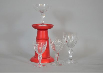 null Crystal service including : 11 water glasses signed Val Saint Lambert, 13 wine...