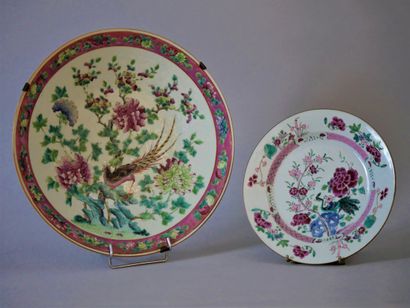 null EXPORT CHINA

Circular dish decorated with pheasant among peonies ASSIET, famille...