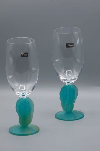 null 
DAUM Two WINE GLASSES, "Cactus" model





In transparent crystal and ice mint...