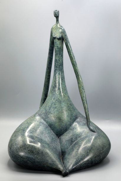 null Marie-Madeleine GAUTIER (Née en 1956) Sculpture en bronze à patine gris béton...