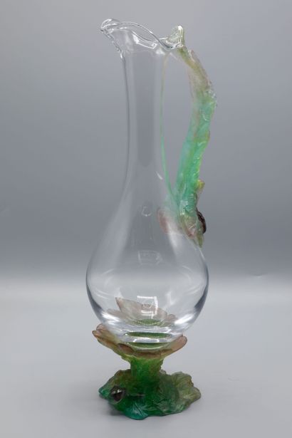 null 
DAUM AIGUIERE, "NATURE" model 





Transparent crystal and pedestal with green...