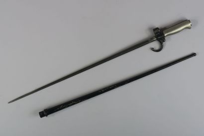 null 1886 rosalie bayonet for Lebel model rifle.

	Mounting with a quillon; blade...