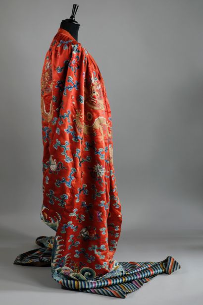 null "CHINA, Qing dynasty, 19th century. Jifu rider's coat of embroidered silk and...