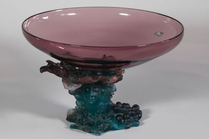 null 
DAUM Circular bowl on pedestal, "BACCHUS" model 





Translucent violet crystal;...