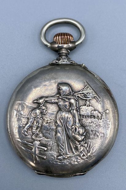 null Silver pocket watch with peasants decoration. Early 20th century. Weight

weight...