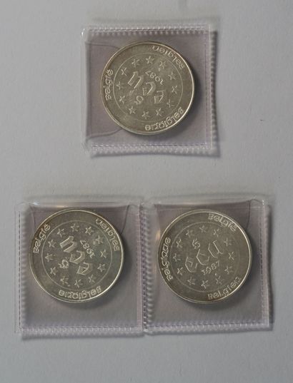 null 3 silver coins, 5 ECU 1987 Belgium. Weight of each : 23g TTBE.