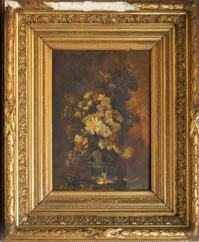 null Eugène Henri CAUCHOIS (1850-1911) Bouquet de fleurs. Huile sur panneau signée...