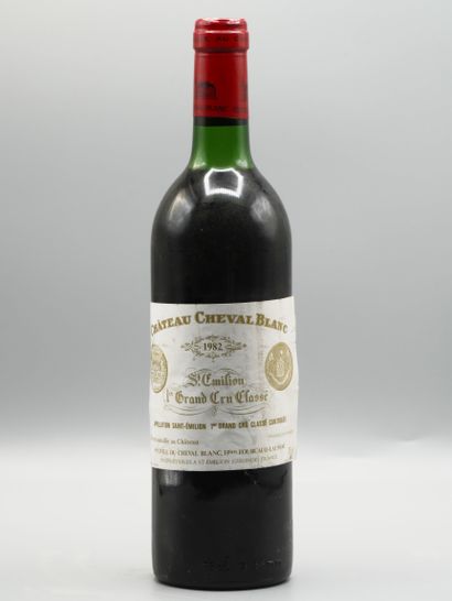 null 1 BOUTEILLE CHT CHEVAL BLANC 1982