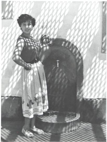 null Victor ELSCHANSKY (XXe, né en 1913). Carmen, Dédain, Joaquina à la fontaine,...