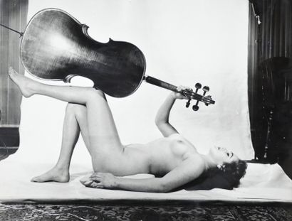 null Victor ELSCHANSKY (20th, born in 1913). Study of a nude. Circa 1950/70. Vintage...