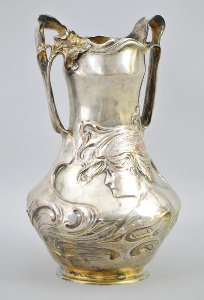 null J.R HANNING (Julius-Robert 1866 - 1931) Large pewter vase plated with copper,...