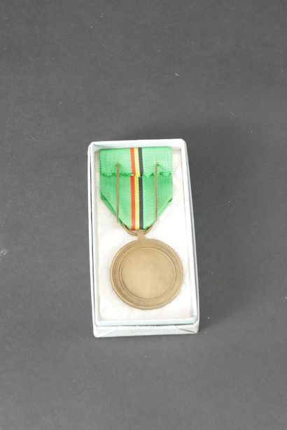 null Belgium. Lot of 3 medals including 2 of the Former prisoners of war in silver...