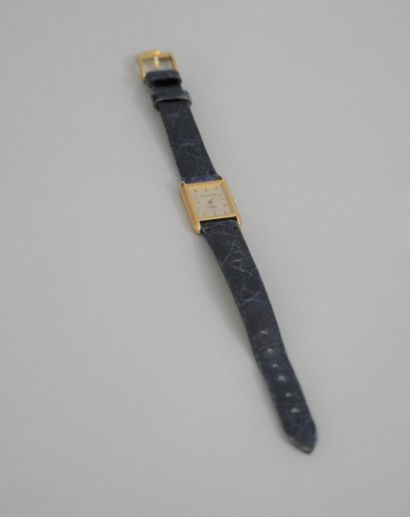 null JAEGER LECOULTRE for CHAUMET. Lady's watch in yellow gold, the dial with white...