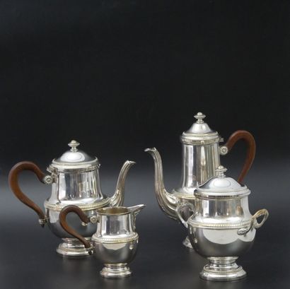 null Service à thé café en métal argenté à décor de frise perles comprenant une théière,...