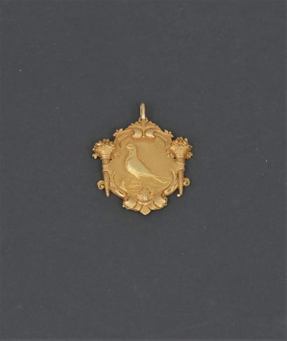 null Médaille d'or de l'union de la Société colombophile de 1921, à M.Renders, représentant...