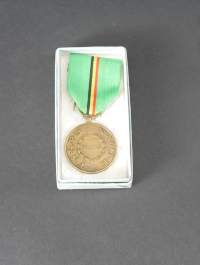 null Belgium. Lot of 3 medals including 2 of the Former prisoners of war in silver...