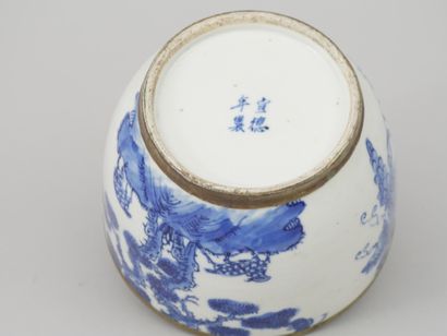null CHINA for Vietnam, 19th century. Pot decorated with deer under pine trees on...