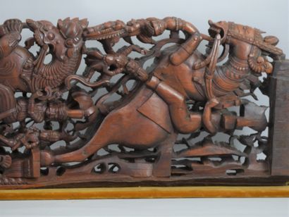 null INDIA, early 20th century. Piece of furniture or architecture carved with horses,...