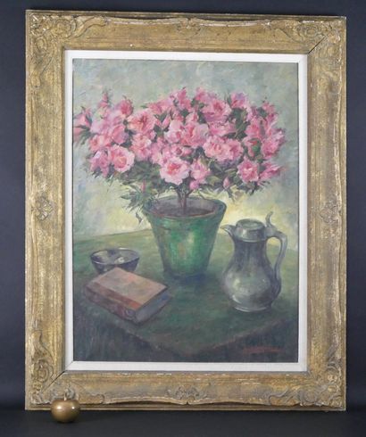 null L. Lanckneus (1889-1968). Still life with azaleas. Oil on canvas, signed lower...