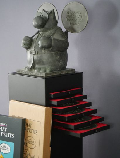null Philippe GELUCK, The Talking Cat, Sculpture in bronze with a dark green patina....