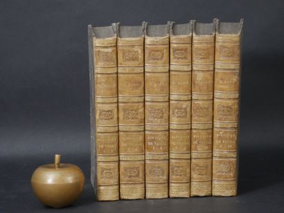 null HISTORY OF THE REPUBLIC OF VENICE. Count DARU. 12 volumes complete in 6 volumes...