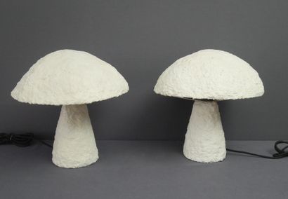 PAIRE DE LAMPES champignon en papier maché...