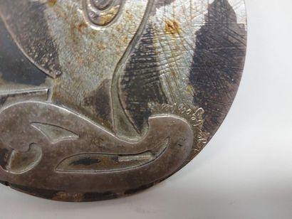 null Roger BEZOMBES (1913-1994). The octopus. Silver bronze medal published by the...