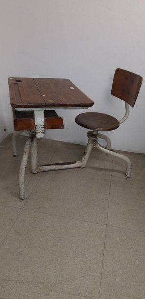 null HITIER Jacques (1917-1999) for SCMM - MOBILOR. Schoolboy's desk. Structure in...