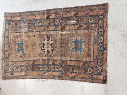 null LESHGI RUG (CAUCASE) late 19th century woollen rug with star pattern. 182 x...