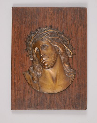 null Francisco Xavier ESCUDERO (1871-?)
Head of Jesus
Bronze on oak plaque signed...