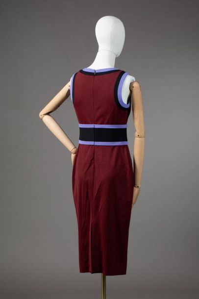 null *DVF - Diane Von Fürstenberg

Set of clothes size 2 including:

-Crepe de Chine...