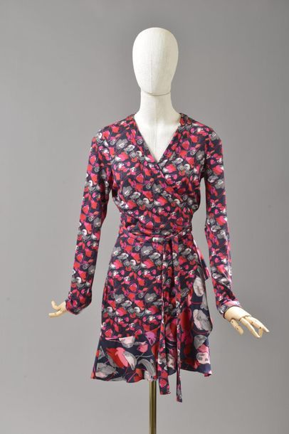 null *DVF - Diane Von Fürstenberg

Set of clothes size S including:

-Stretch cotton...