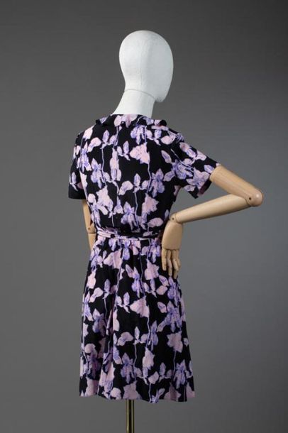 null *DVF - Diane Von Fürstenberg

Set of clothes size S including:

-Nylon muslin...