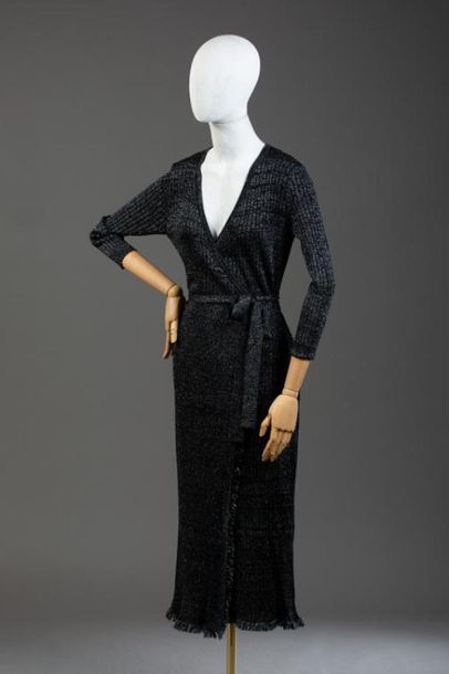 null *DVF - Diane Von Fürstenberg

Set of clothes size S including:

-Nylon fishnet...