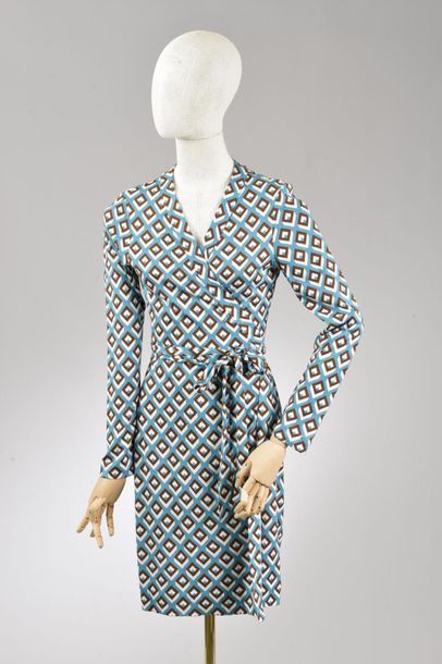 null *DVF - Diane Von Fürstenberg

Set of clothes size XXS including:

-Stretch silk...